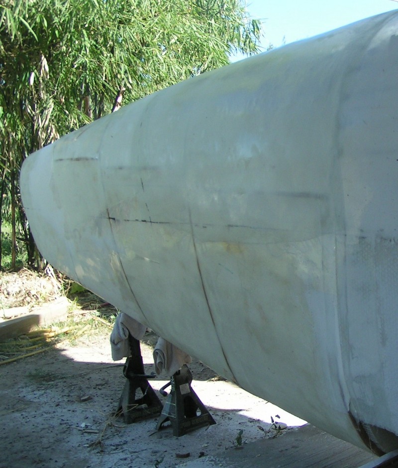 Kite-sailer bow foam core gets laminated to the hull
